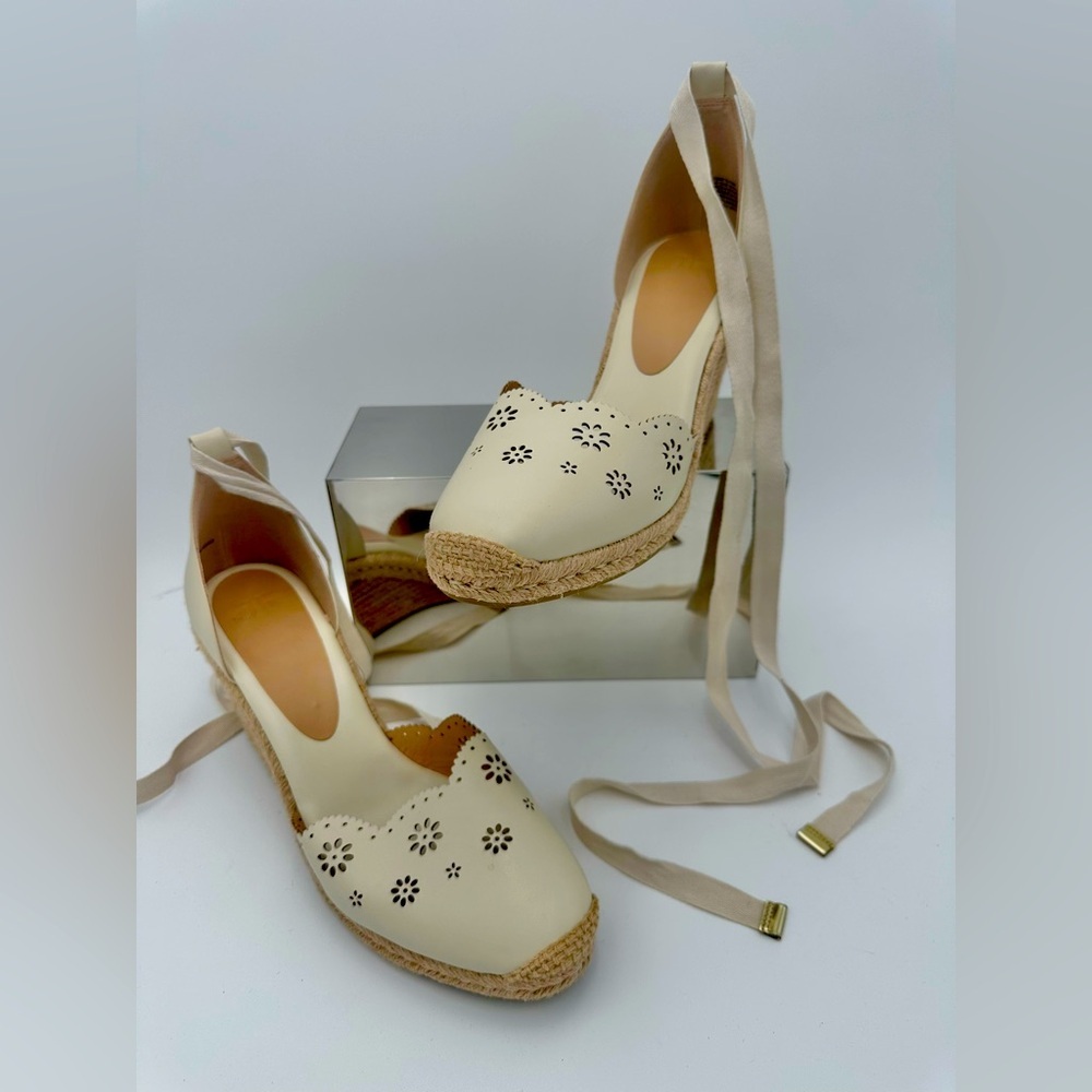 Wedge Espadrille White Closed Toe with Leg Wrap by Just Fab - Picture 3 of 9